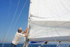 Sailboat Reefing